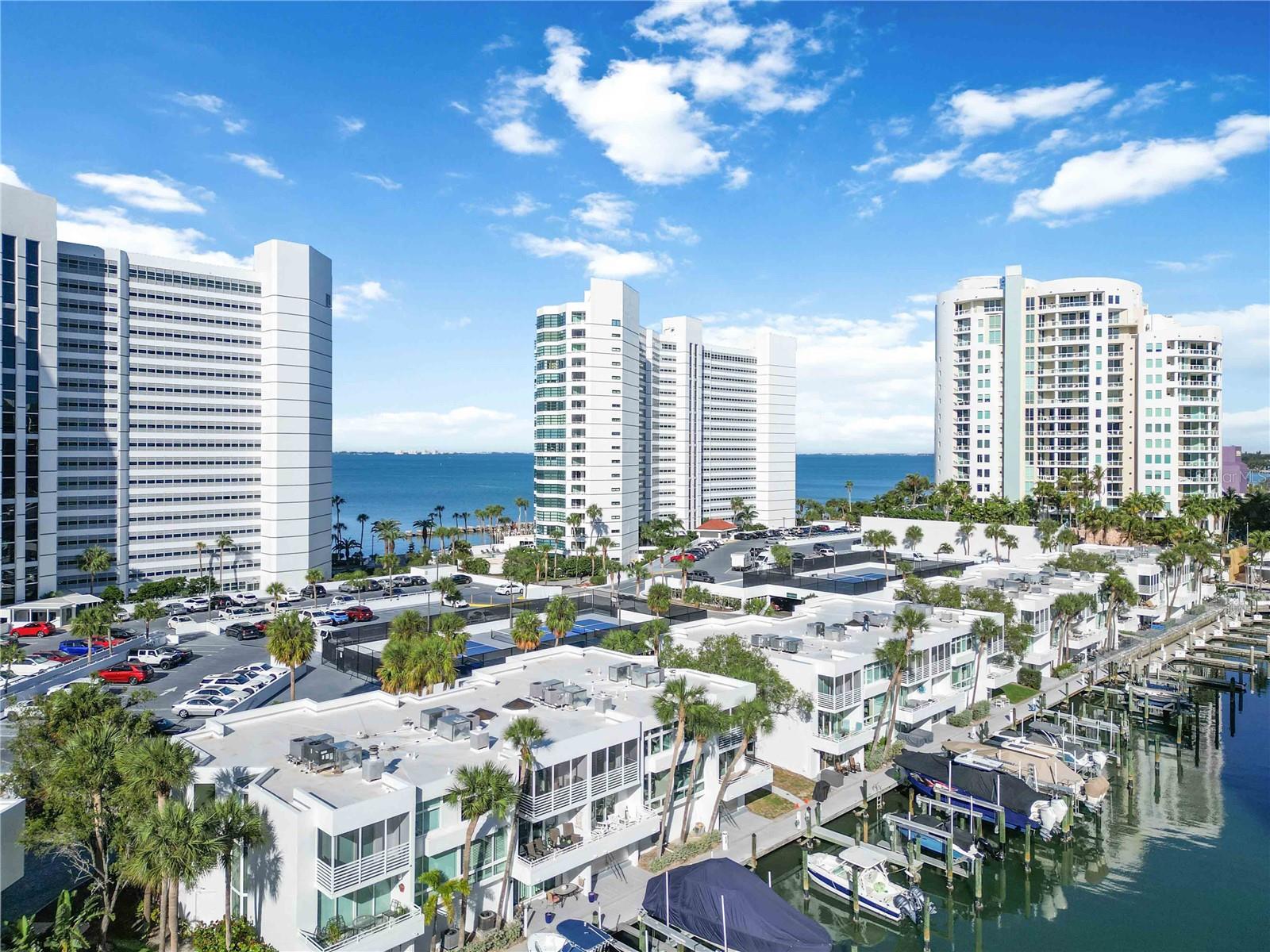 CONDO ON THE BAY TOWER I - Residential