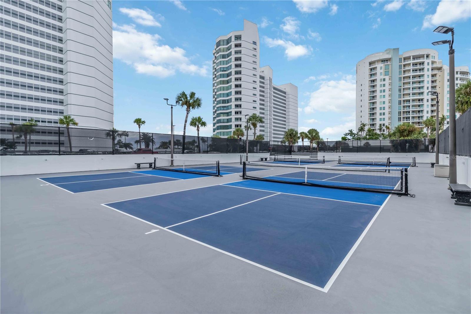 CONDO ON THE BAY TOWER I - Residential