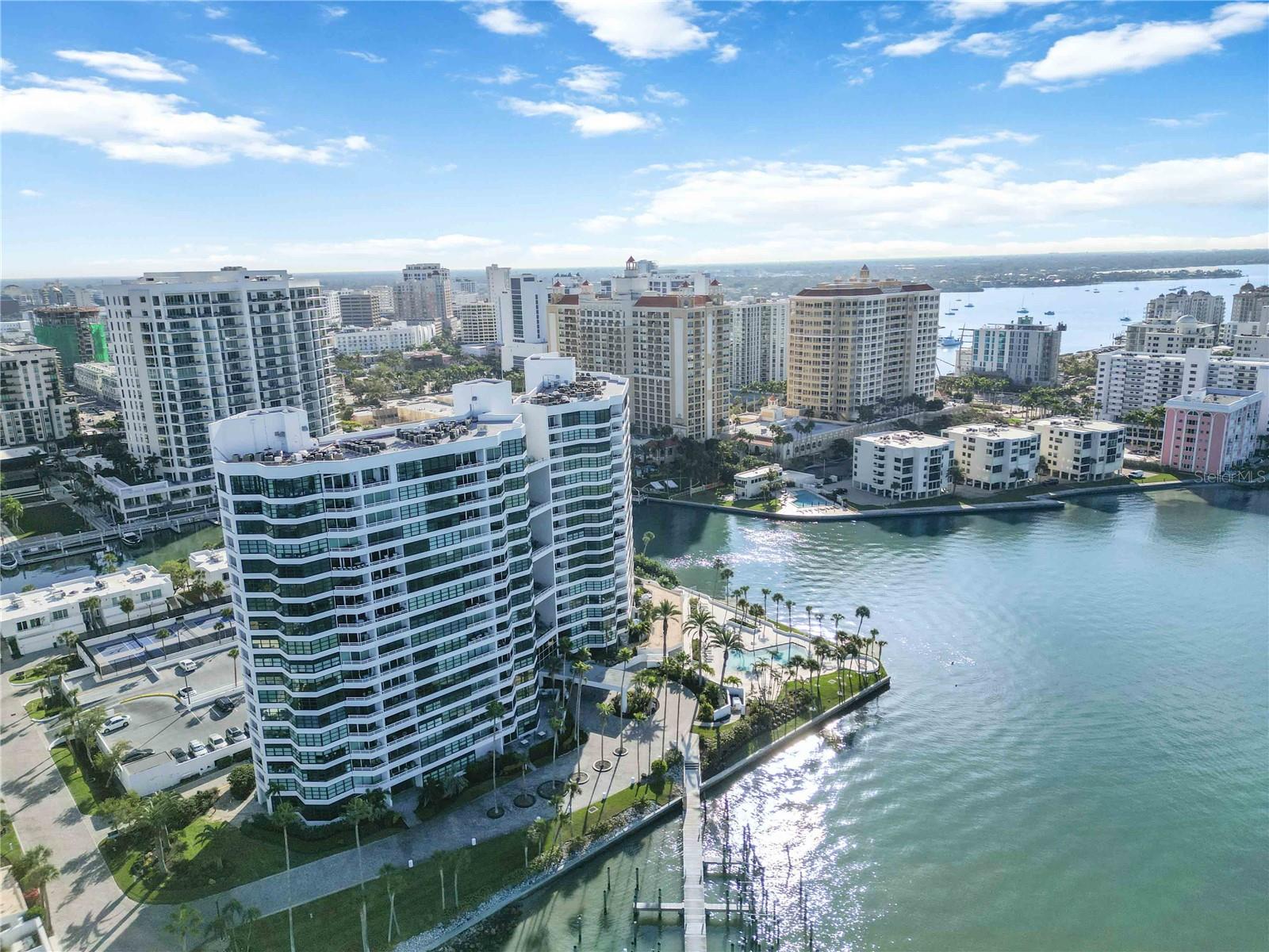CONDO ON THE BAY TOWER I - Residential
