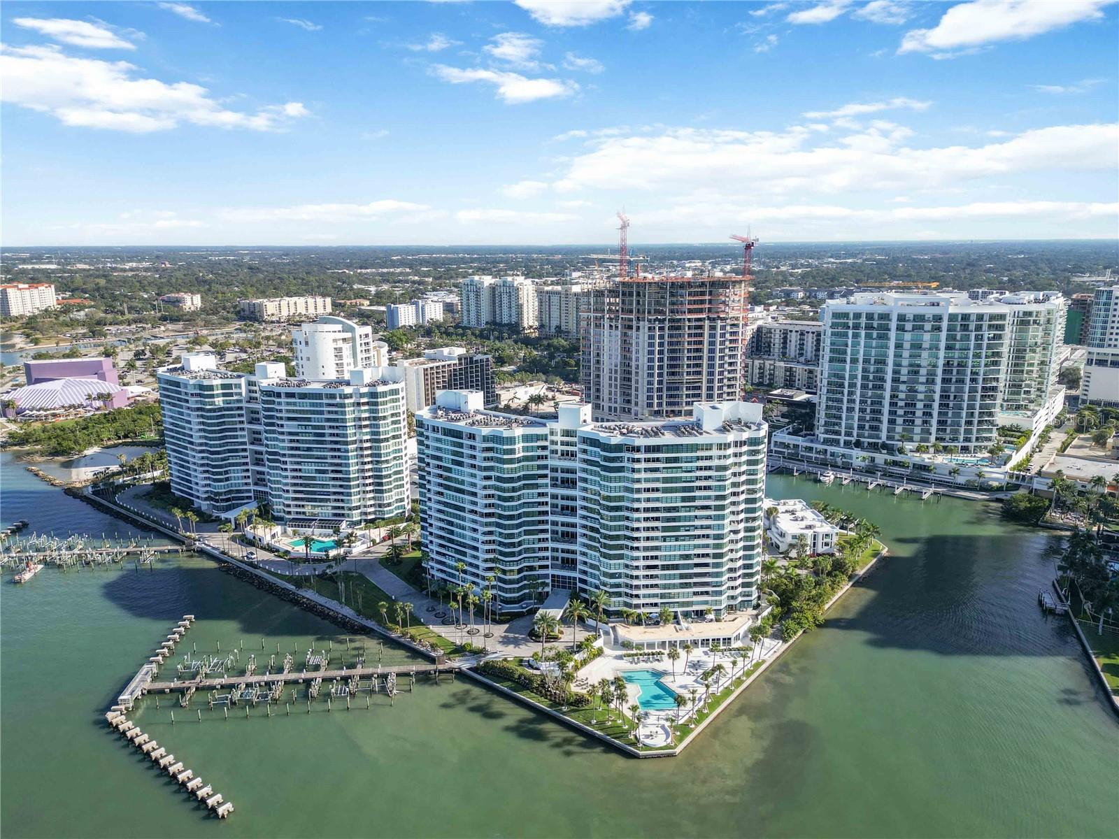 CONDO ON THE BAY TOWER I - Residential