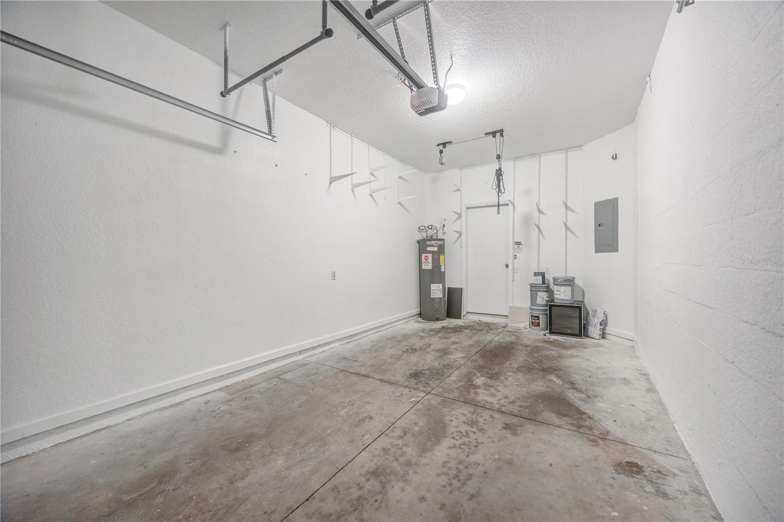 VALHALLA PH 1-2 - Residential Lease