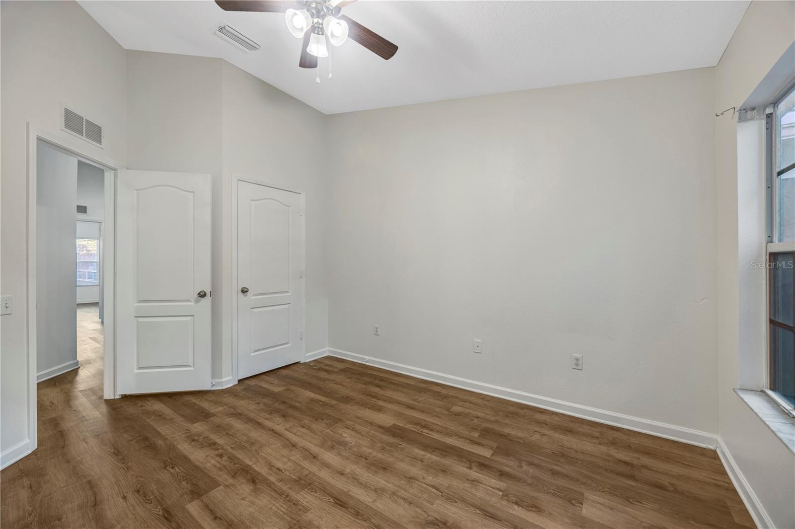 VALHALLA PH 1-2 - Residential Lease