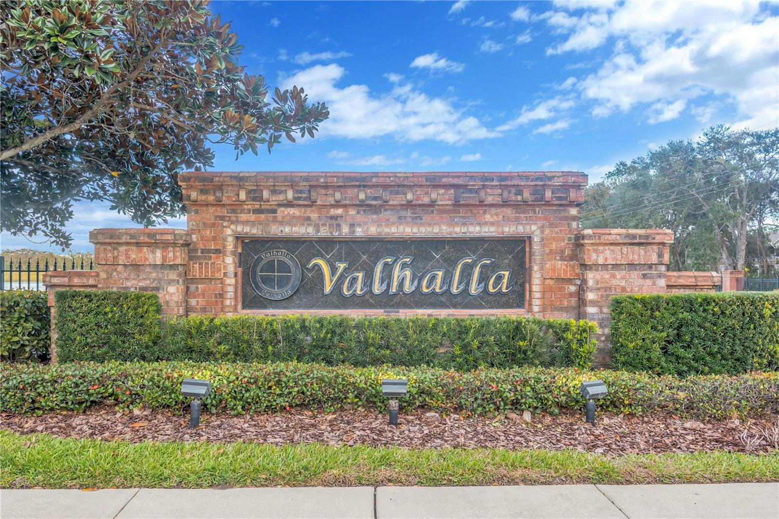 VALHALLA PH 1-2 - Residential Lease