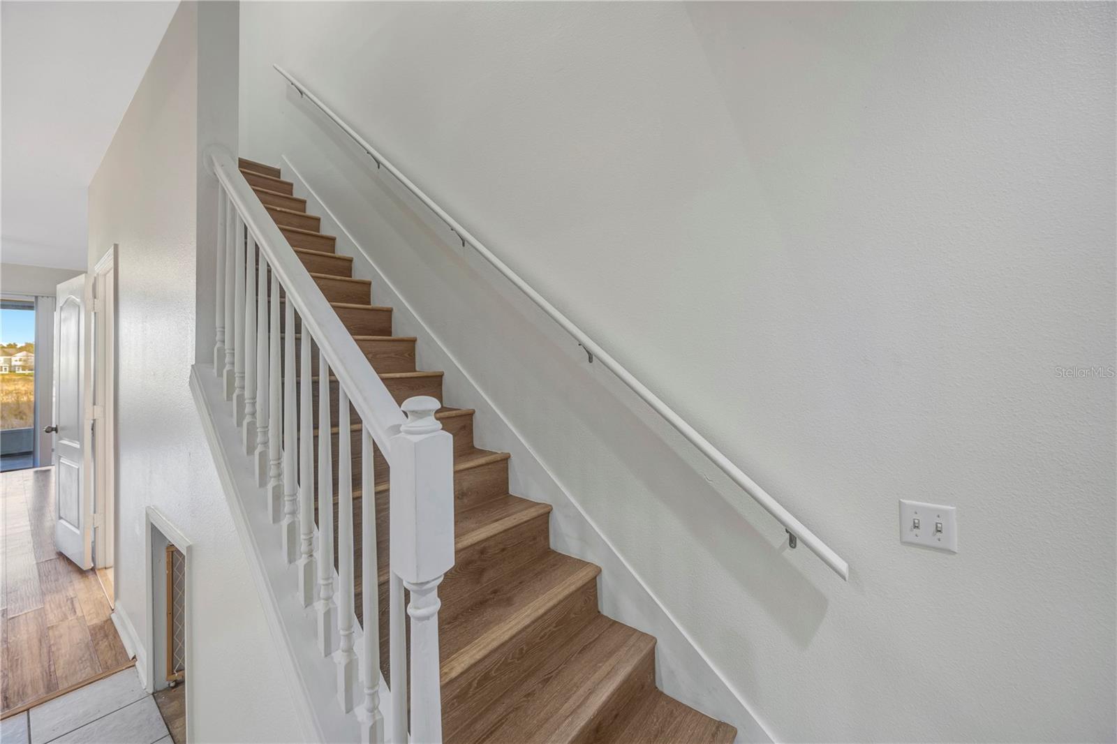 VALHALLA PH 1-2 - Residential Lease