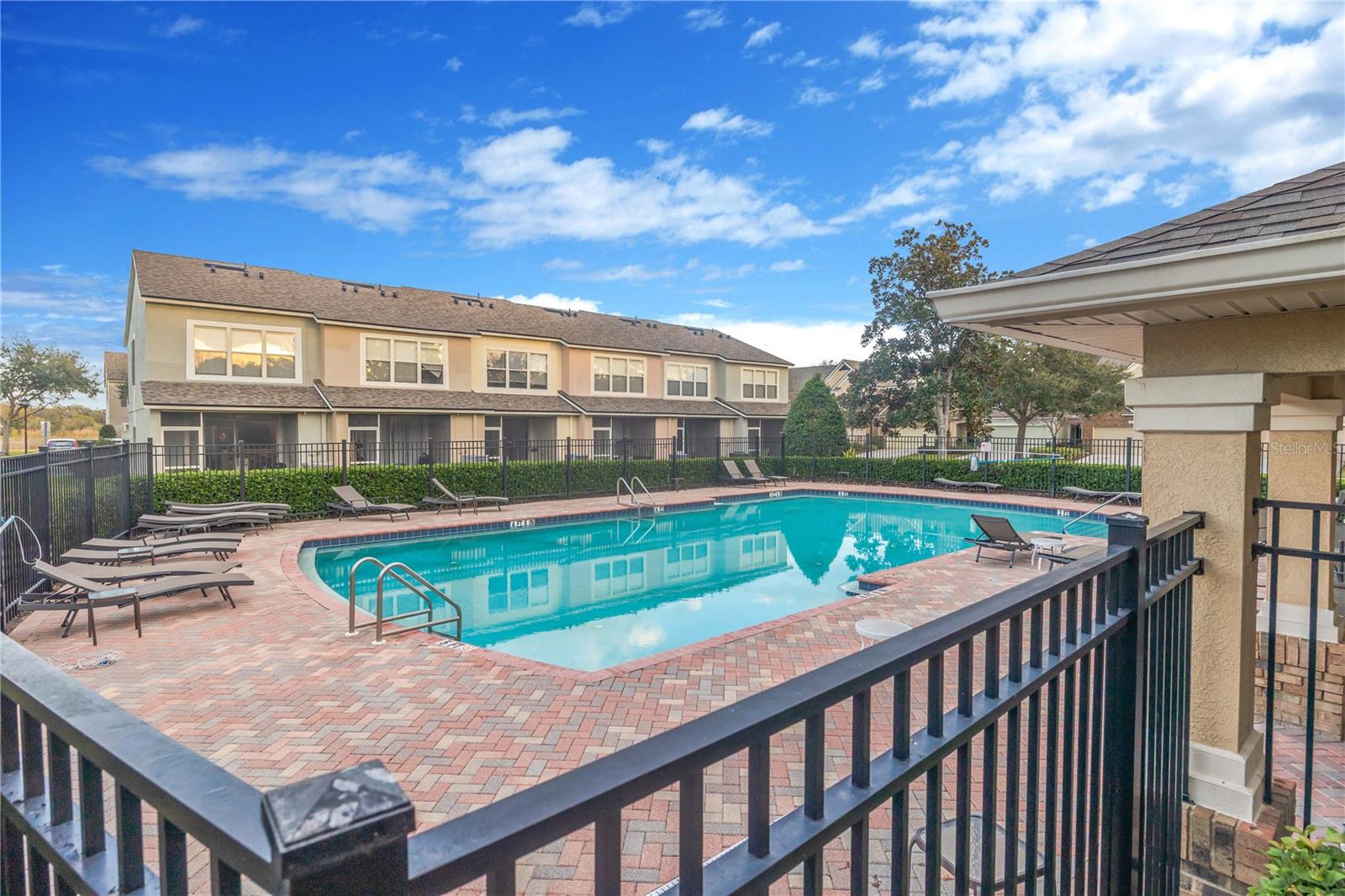 VALHALLA PH 1-2 - Residential Lease