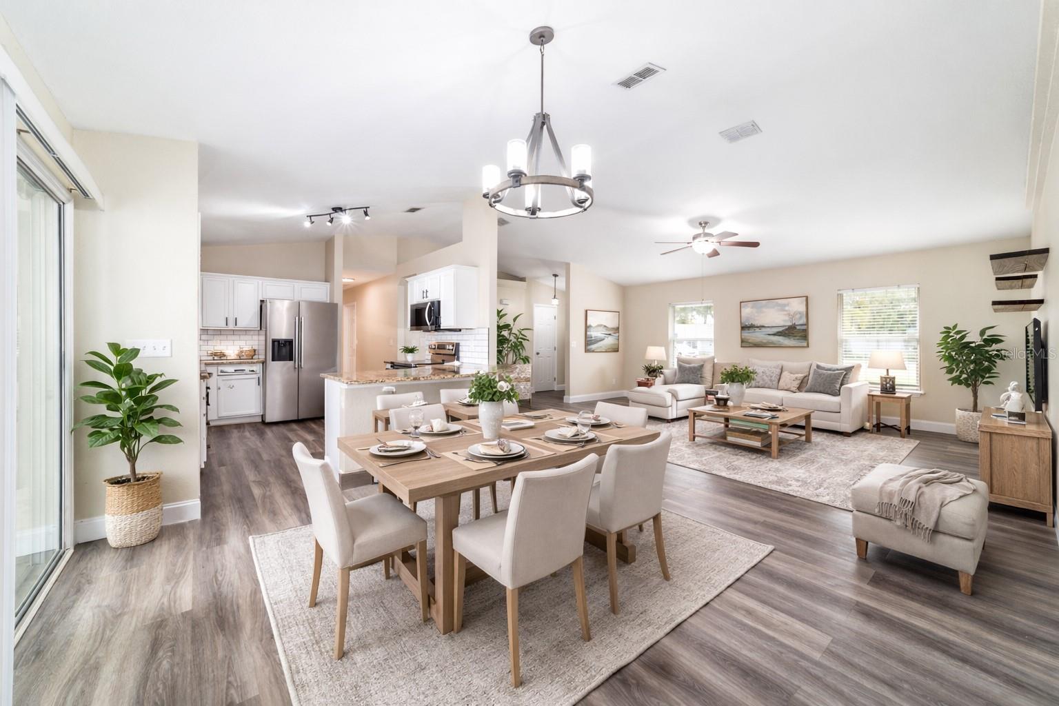 SILVER SPRINGS SHORES - Residential