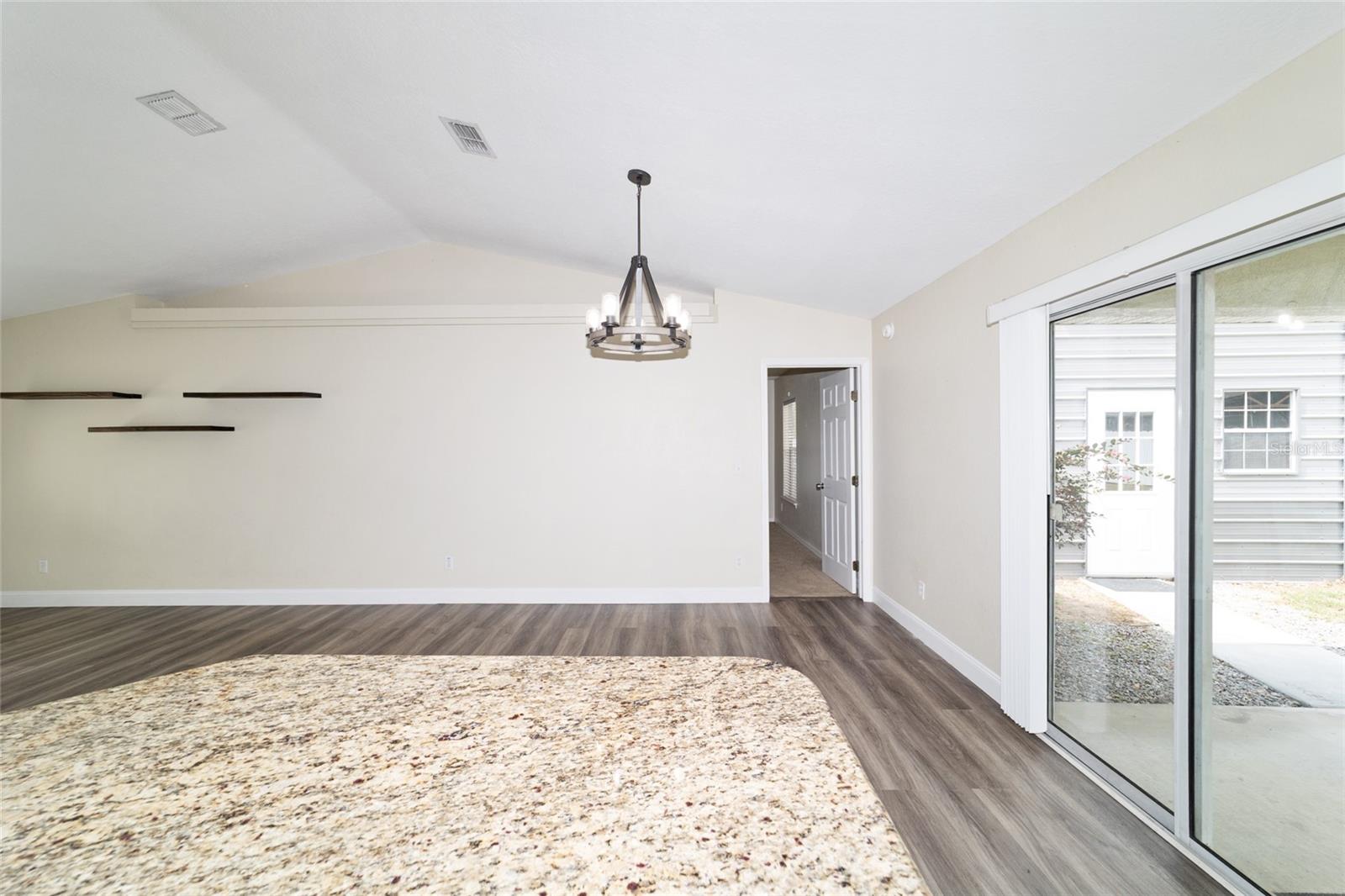 SILVER SPRINGS SHORES - Residential