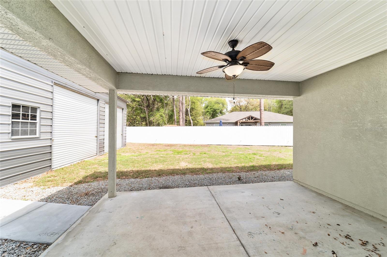 SILVER SPRINGS SHORES - Residential