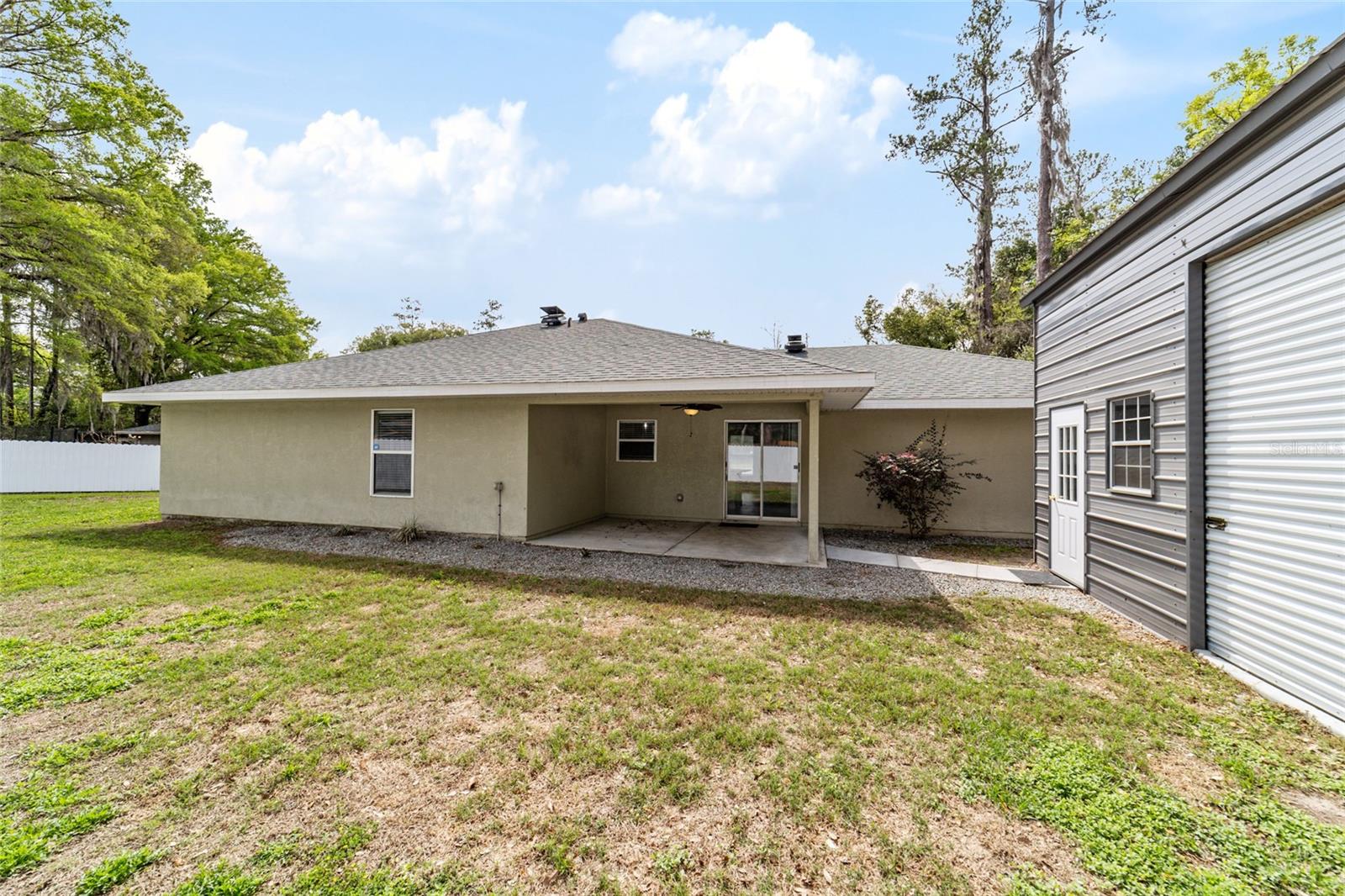 SILVER SPRINGS SHORES - Residential