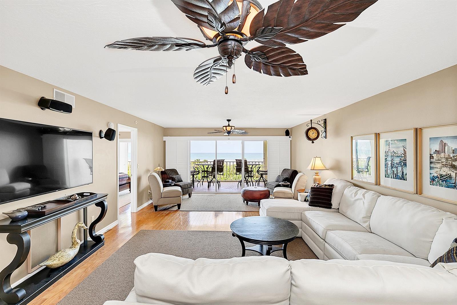 Ocean Oaks Condo Ph 01 - Residential