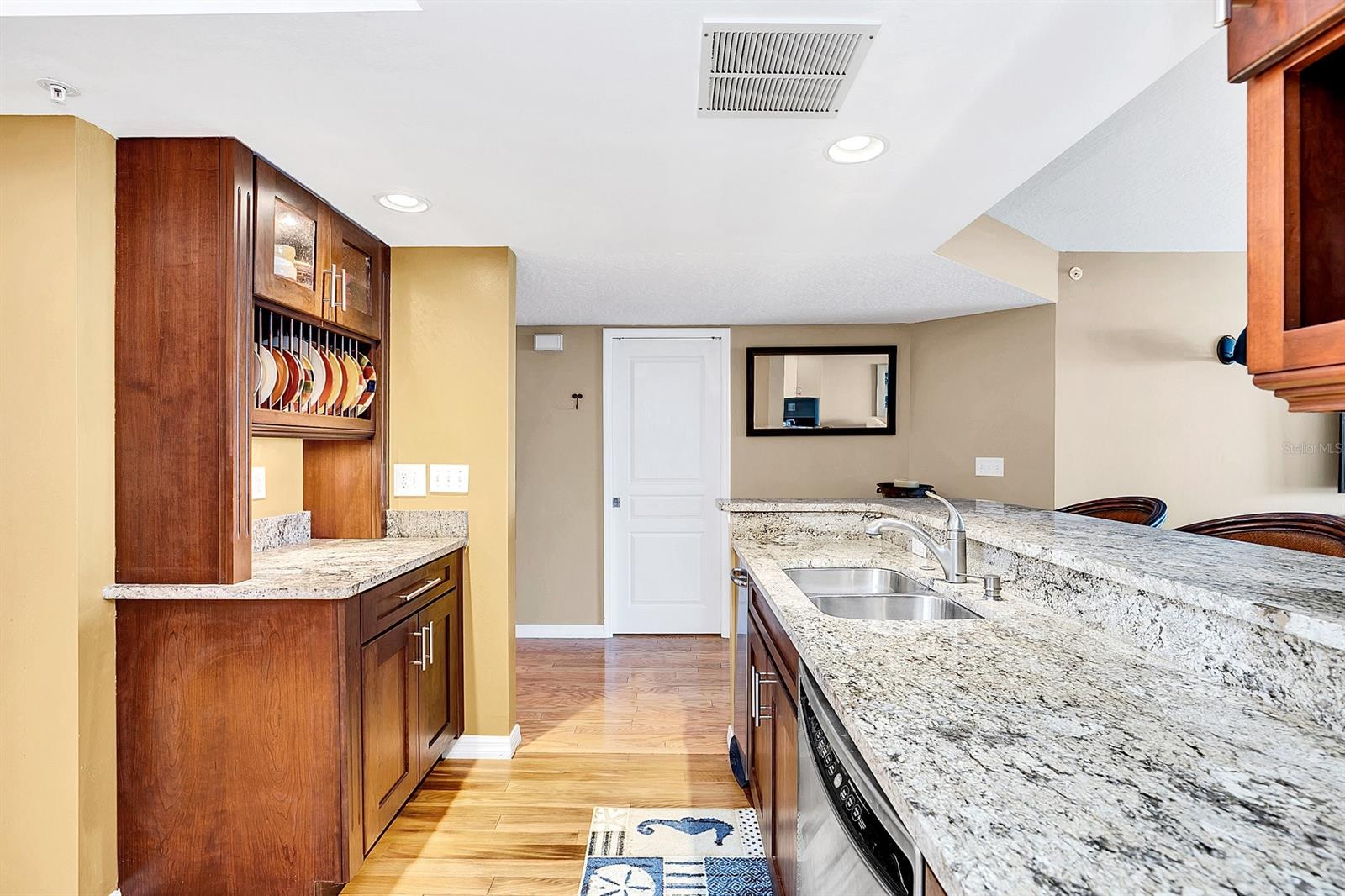 Ocean Oaks Condo Ph 01 - Residential