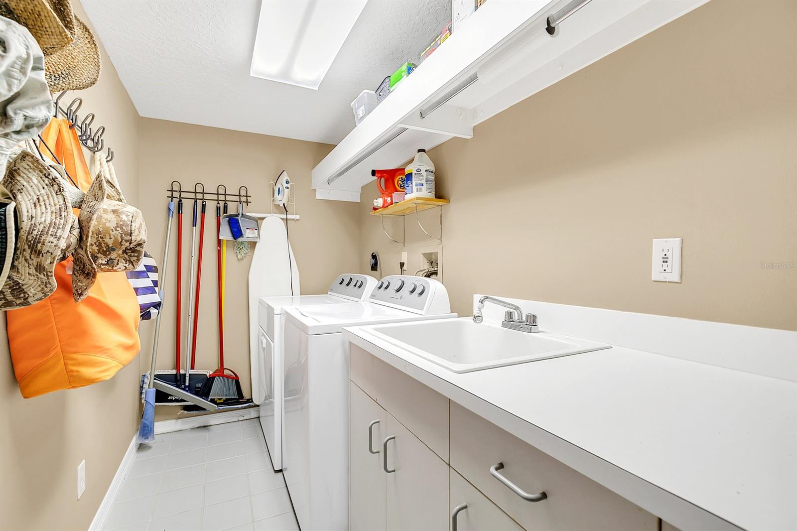 Ocean Oaks Condo Ph 01 - Residential