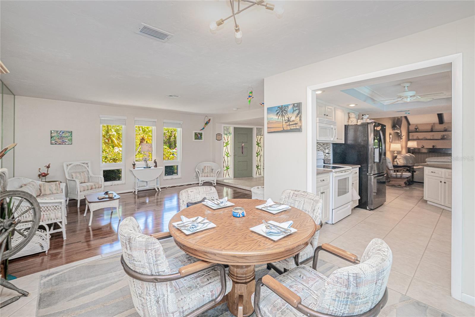 PORT CHARLES SEC 10 - Residential