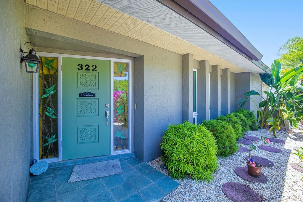 Photo of 322 E Tarpon Boulevard NW, Port Charlotte, FL 33952 (MLS # C7525322)