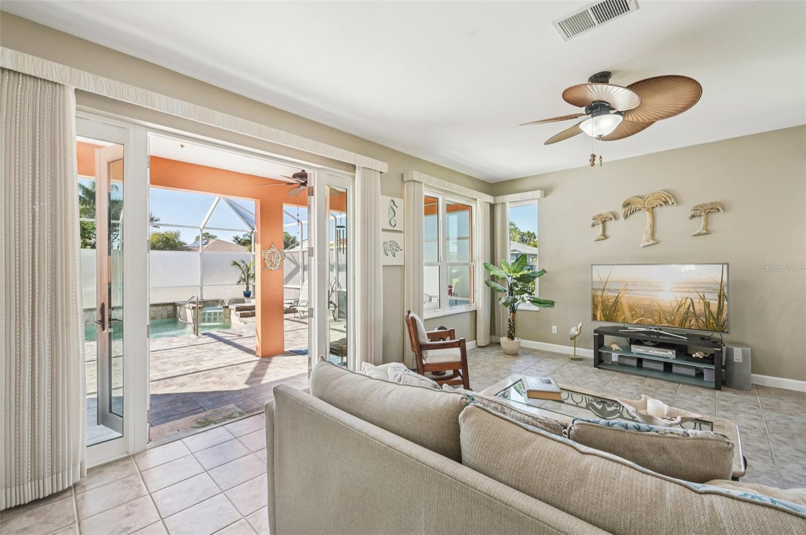 WELLINGTON CHASE - Residential