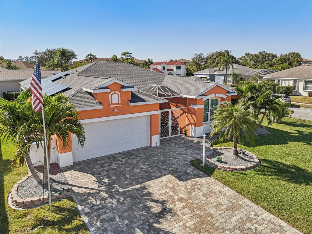 Photo of 6236 Weymouth Drive, Sarasota, FL 34238 (MLS # P4937061)