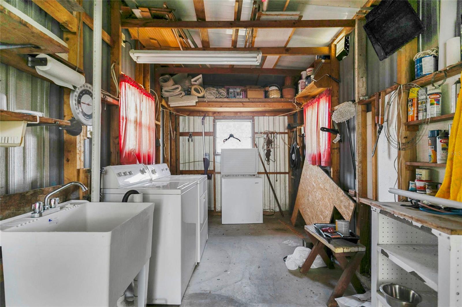 TAVARES LAKE FRANCES ESTATES - Residential