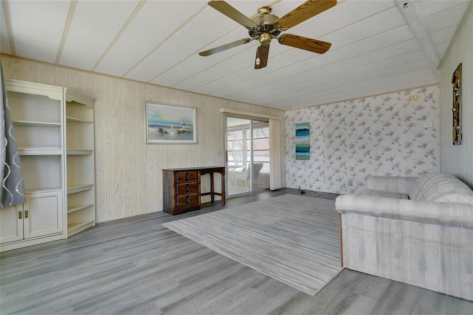 1207 APACHE CIRCLE
