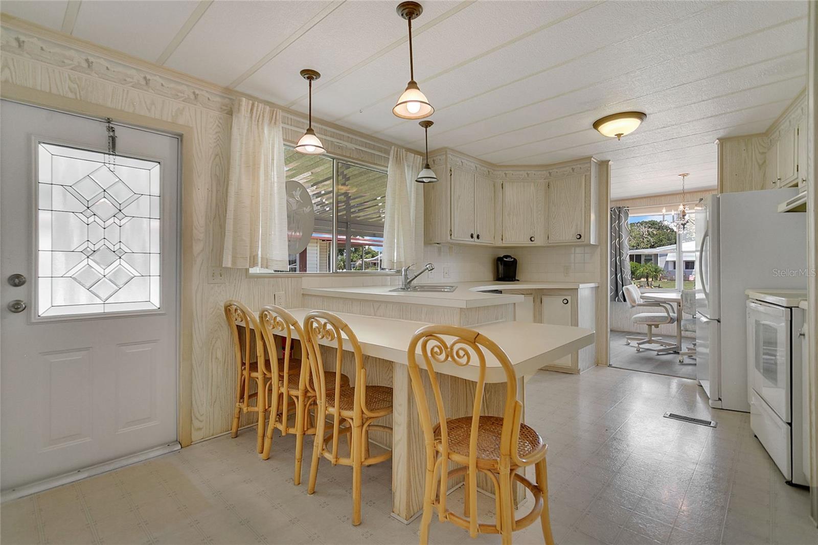 TAVARES LAKE FRANCES ESTATES - Residential