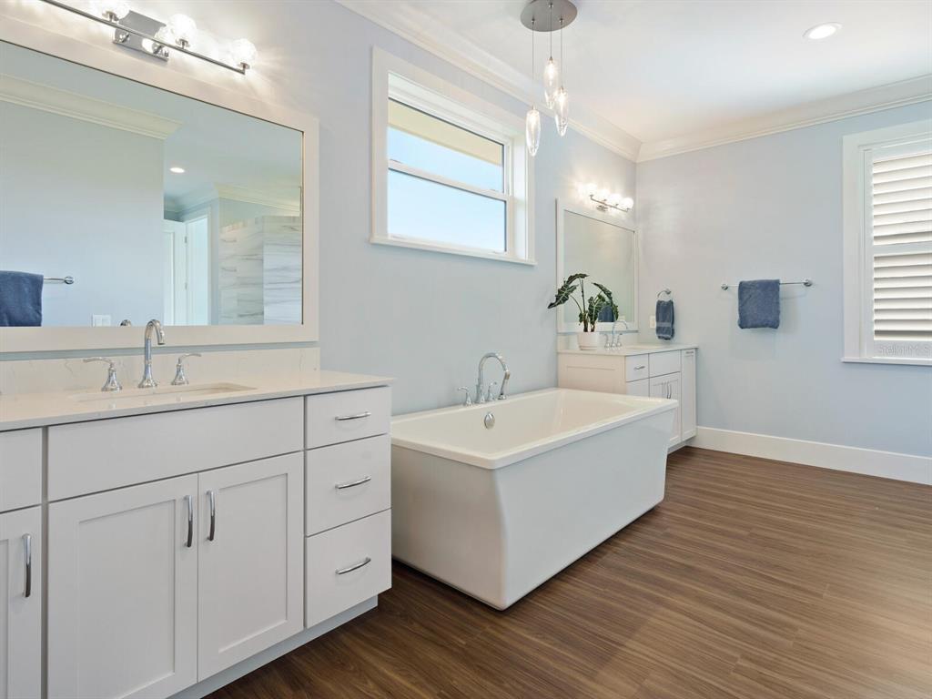 SIESTA KEY - Residential