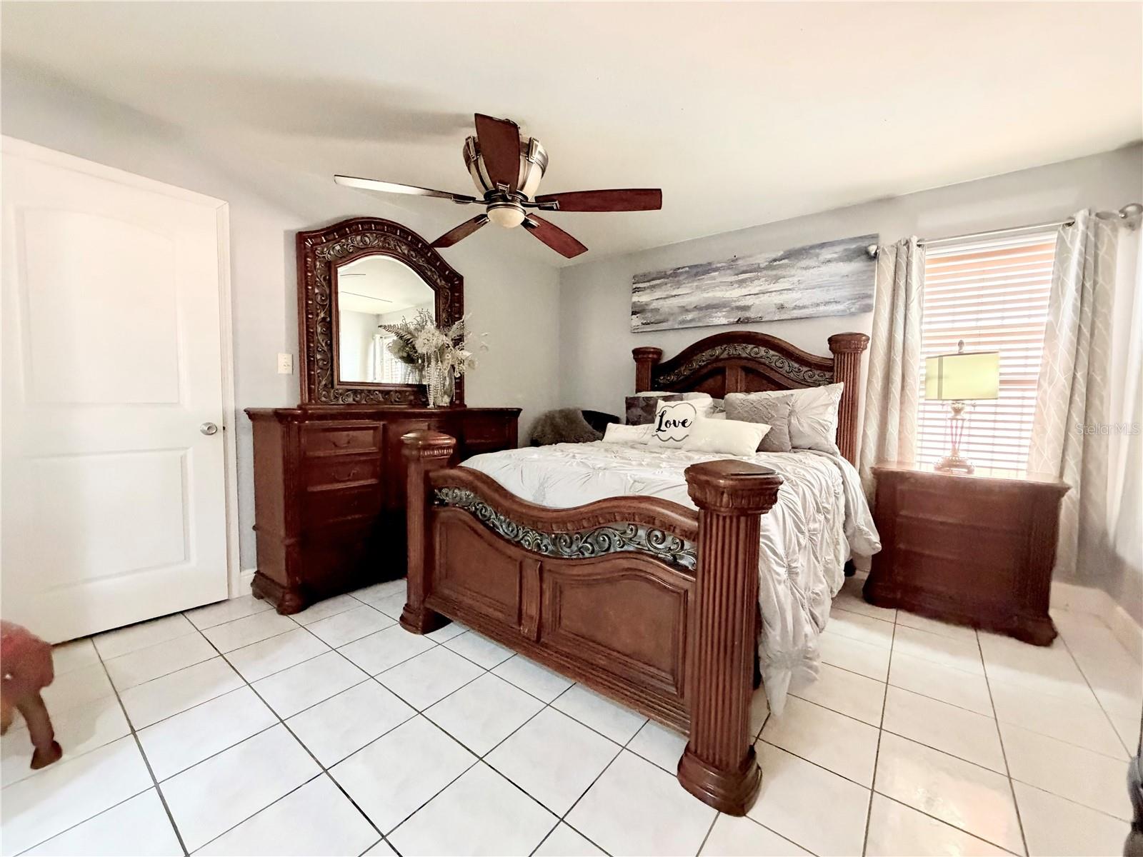 OAKWOOD VILLA - Residential