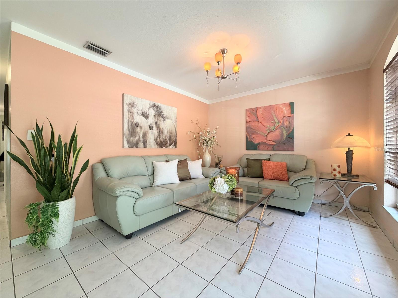 OAKWOOD VILLA - Residential