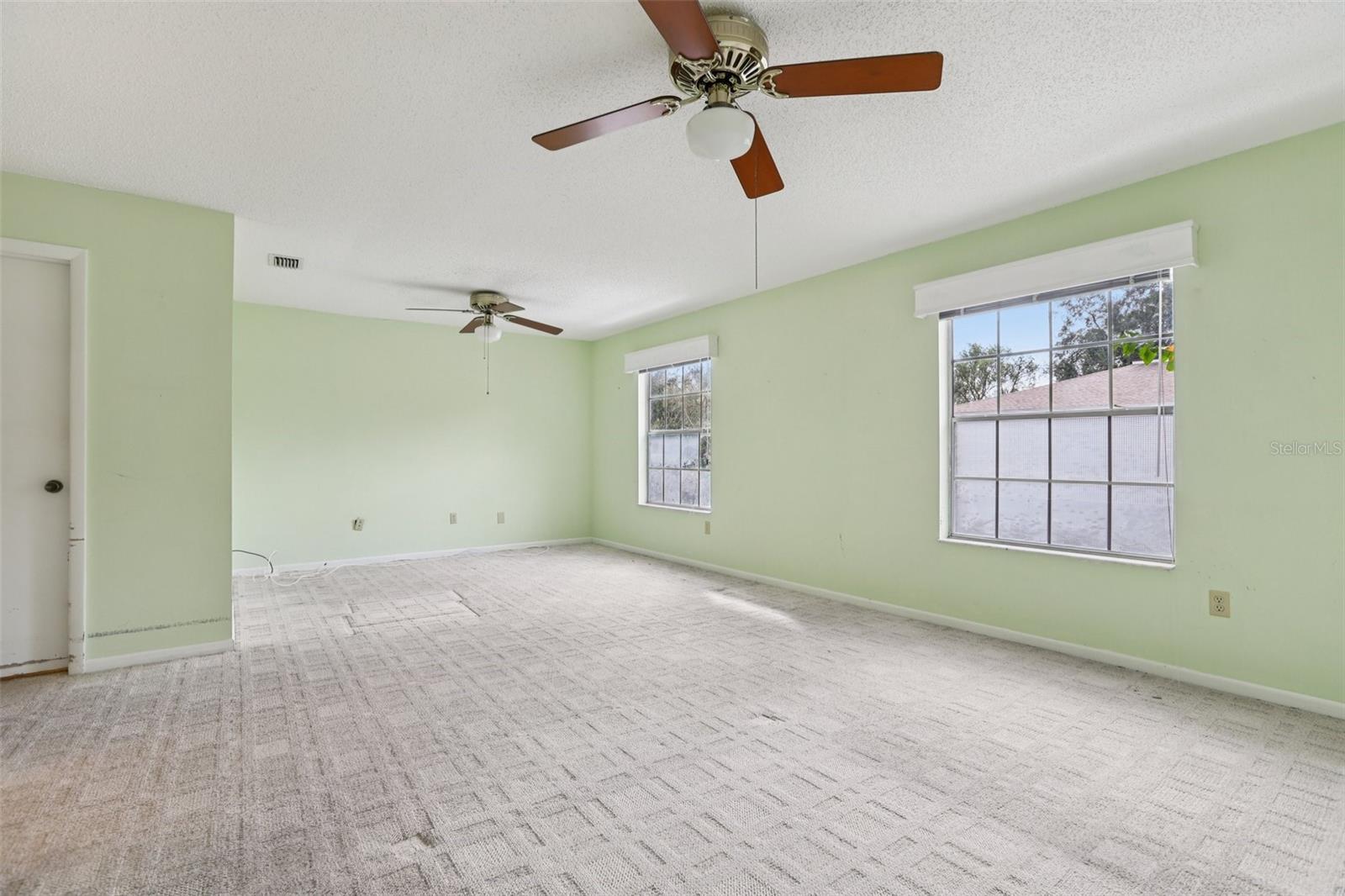 RAINTREE MANOR HOMES CONDOMINIUMS - Residential