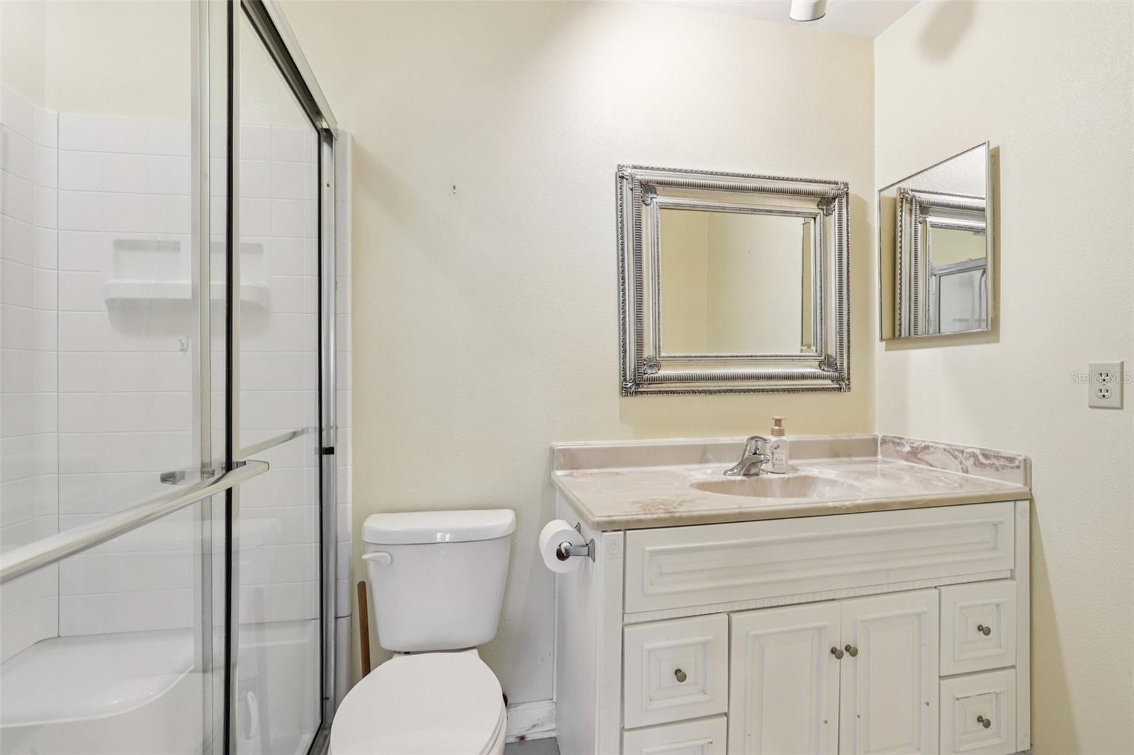 RAINTREE MANOR HOMES CONDOMINIUMS - Residential