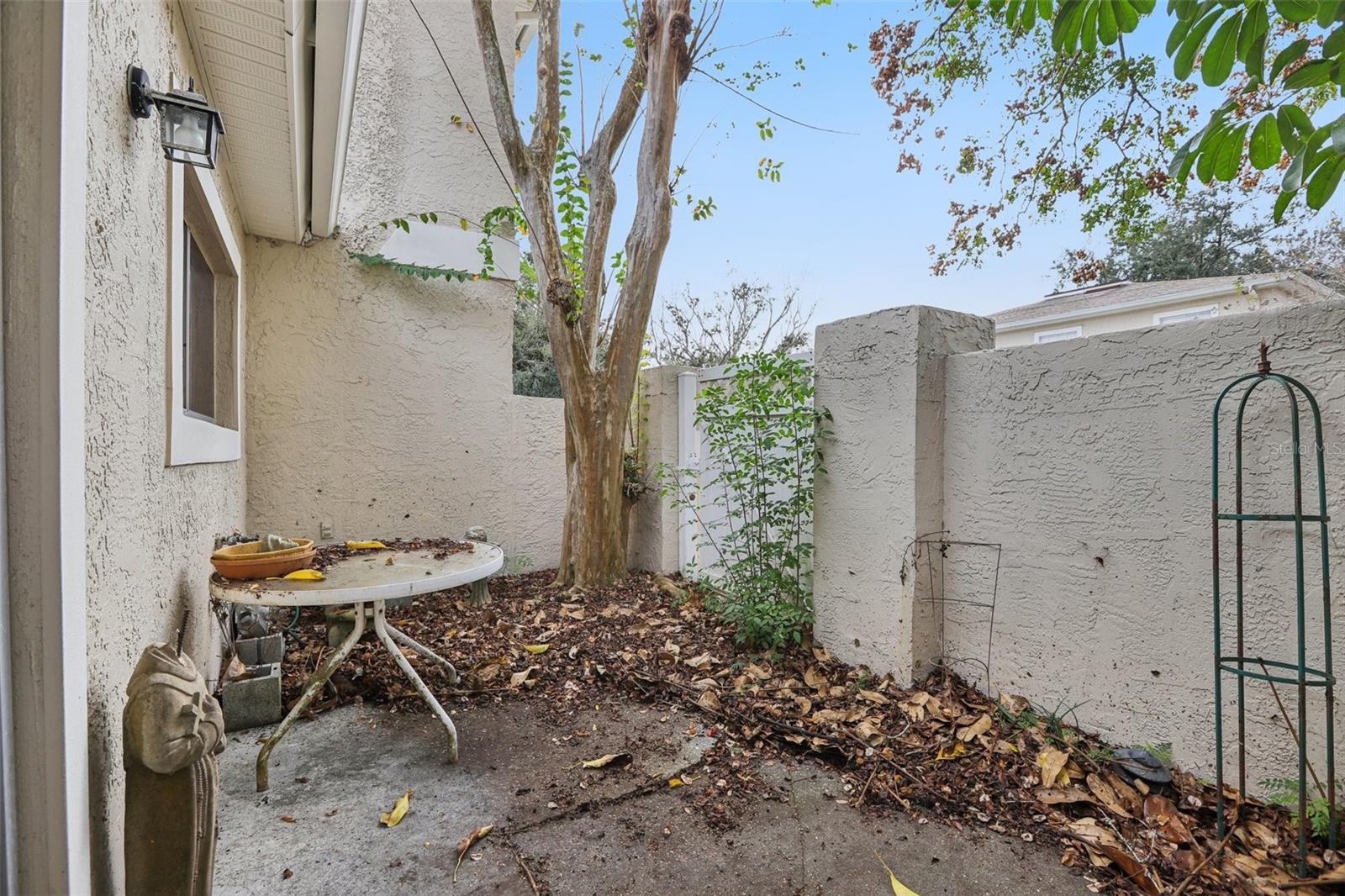 RAINTREE MANOR HOMES CONDOMINIUMS - Residential