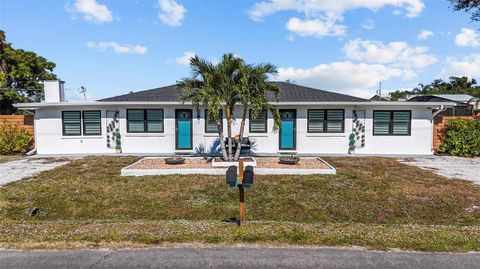 11 1ST STREET E NOKOMIS FL 34275