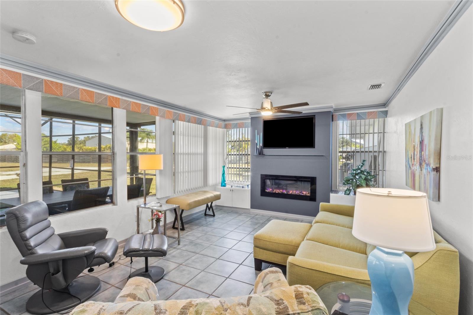 SPRINGHILL PARK - Residential Income