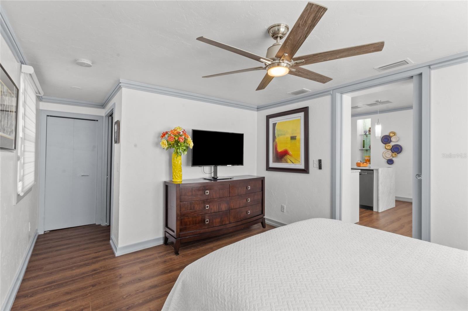 SPRINGHILL PARK - Residential Income