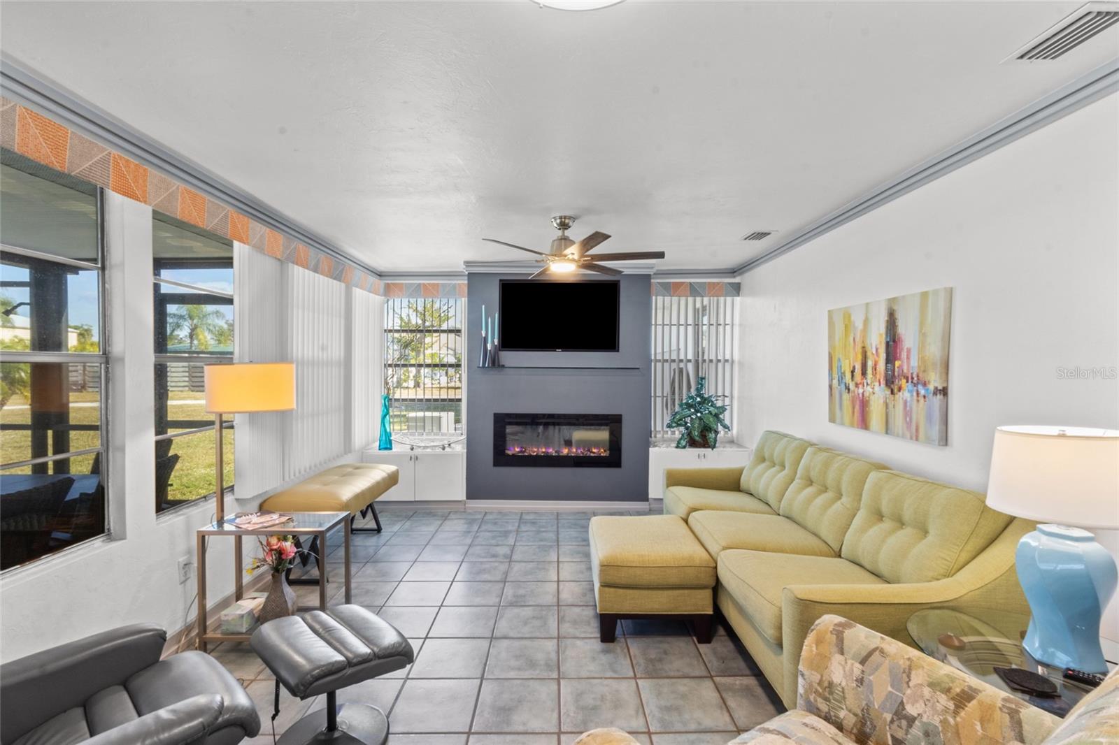 SPRINGHILL PARK - Residential Income