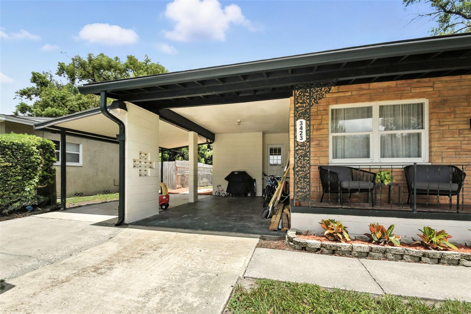 3423 CALUMET DRIVE