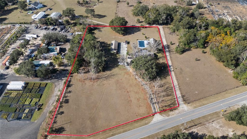 Photo of 6604 Mt Plymouth Road, Apopka, FL 32712 (MLS # O6374052)