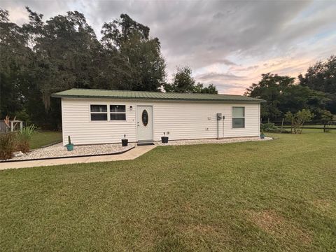 Photo of 18315 NE 16th Terrace, Citra, FL 32113 (MLS # OM710266)