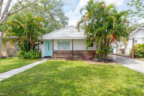 Photo of 3712 N Clearfield Avenue, Tampa, FL 33603 (MLS # TB8433586)