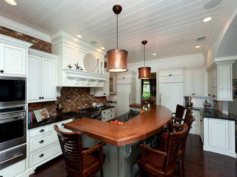 WOODLAWN - Residential