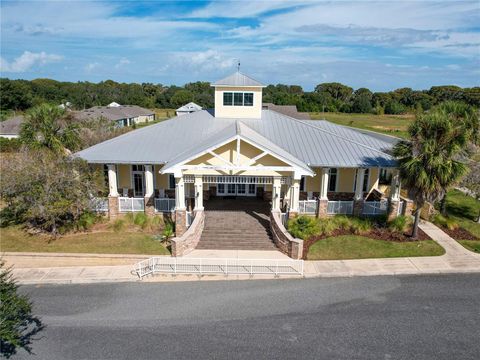 A home in OKAHUMPKA