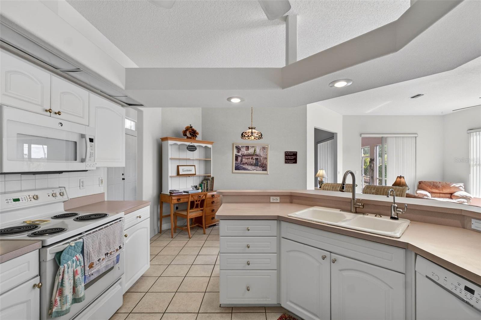 PERIDIA UNIT ONE - Residential