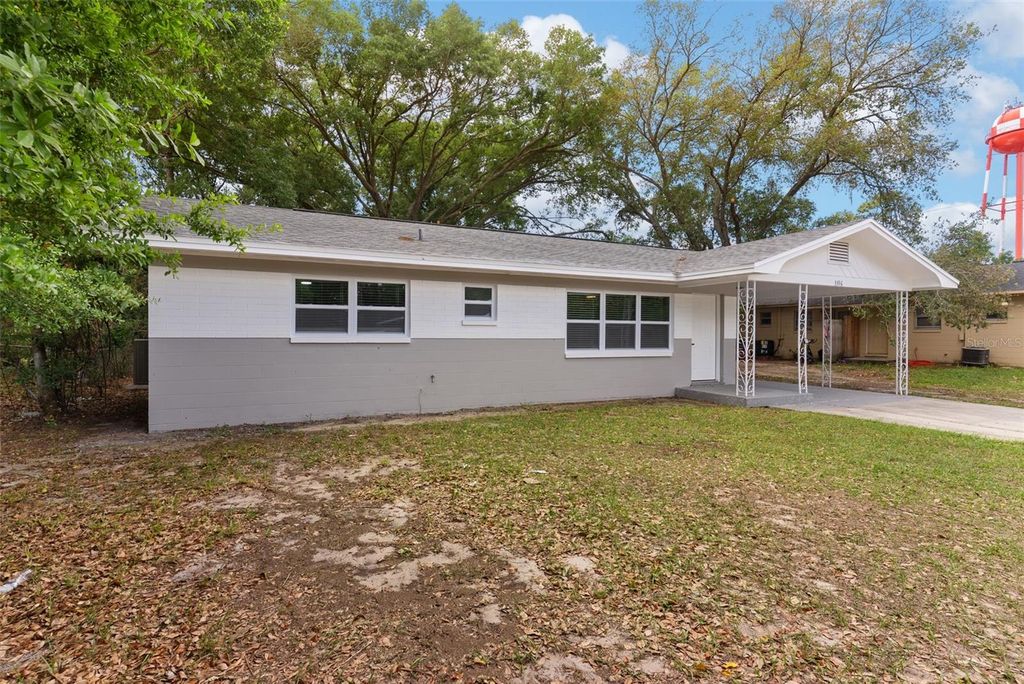 Photo of 3396 Avenue U NW, Winter Haven, FL 33881 (MLS # L4960885)