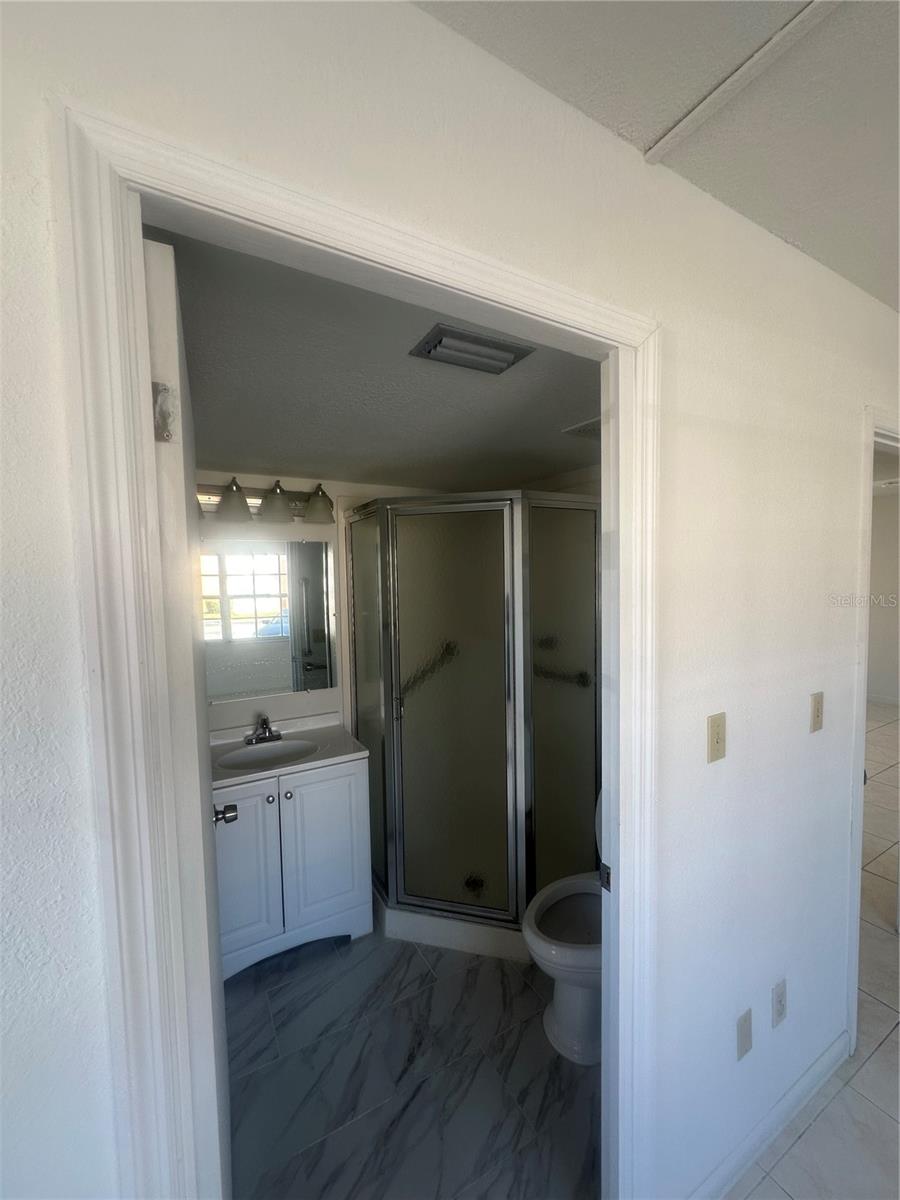 MARIA MANOR - Residential