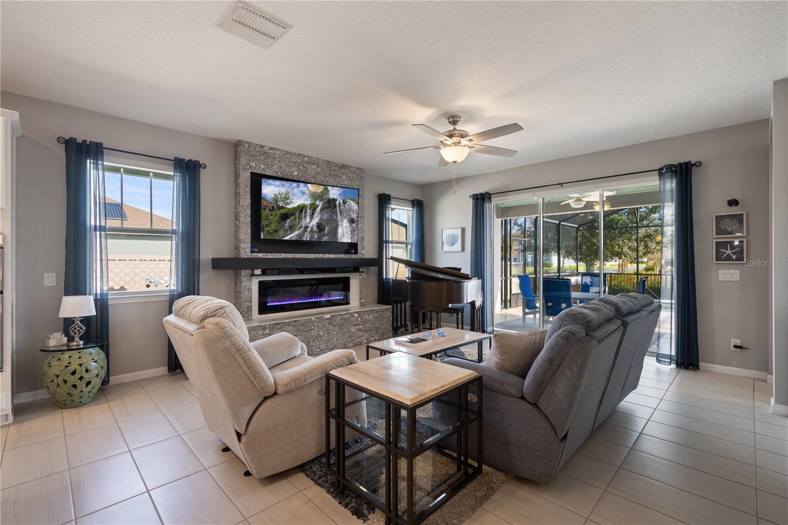 SANCTUARY/HAMLIN - Residential