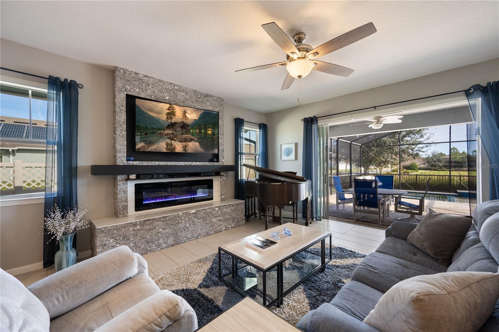 SANCTUARY/HAMLIN - Residential