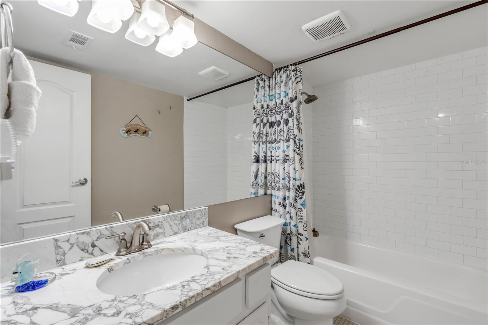 CASTLE REEF CONDO - Residential