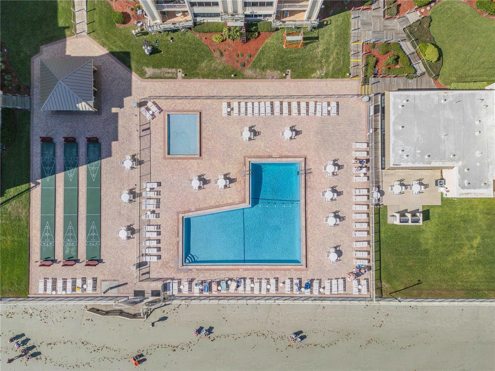 CASTLE REEF CONDO - Residential