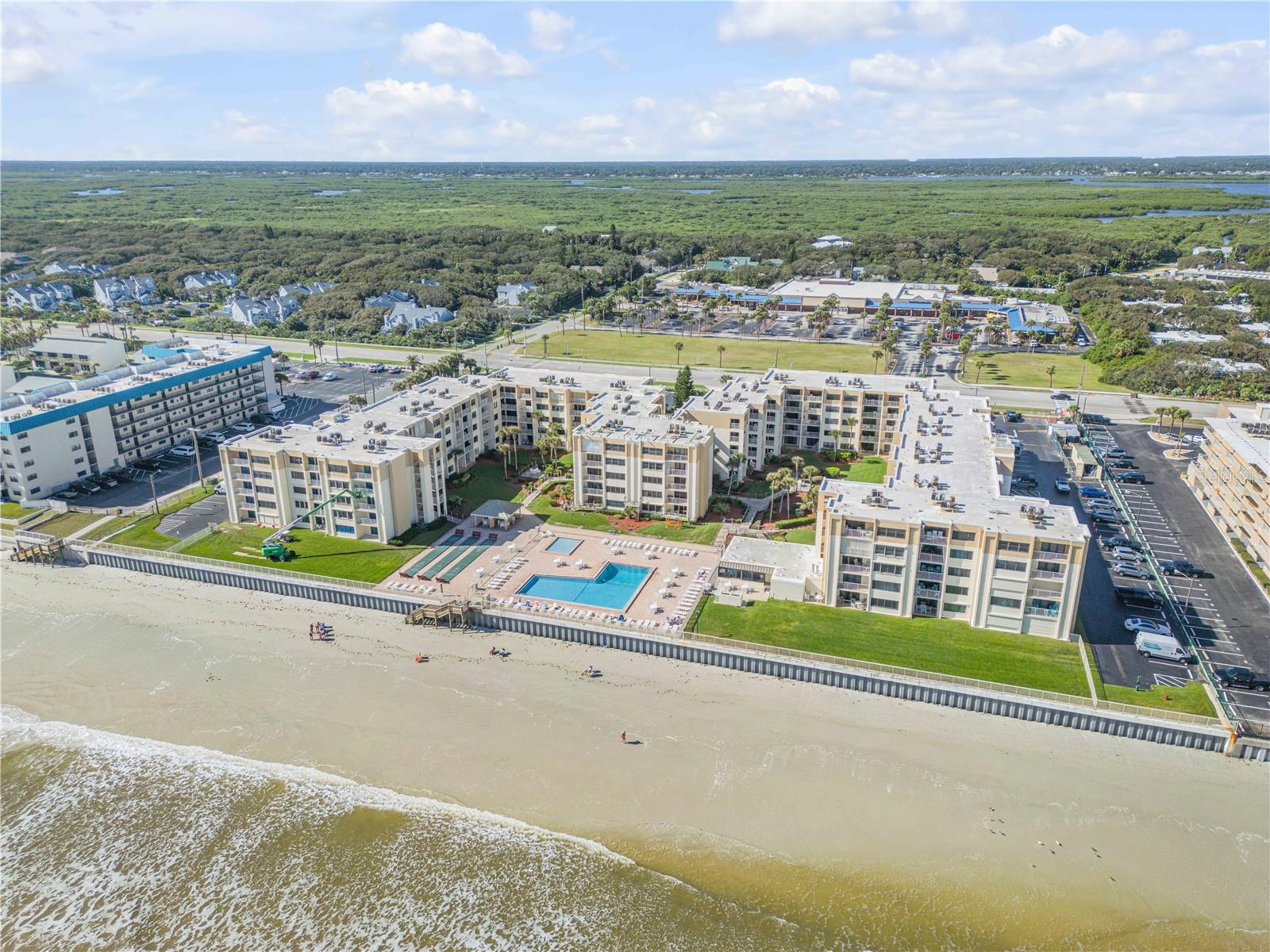 CASTLE REEF CONDO - Residential