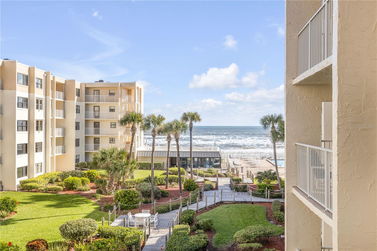 CASTLE REEF CONDO - Residential