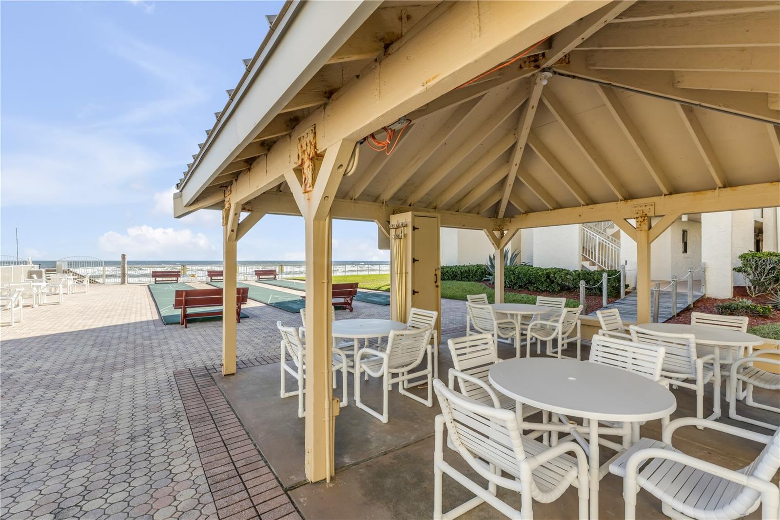 CASTLE REEF CONDO - Residential