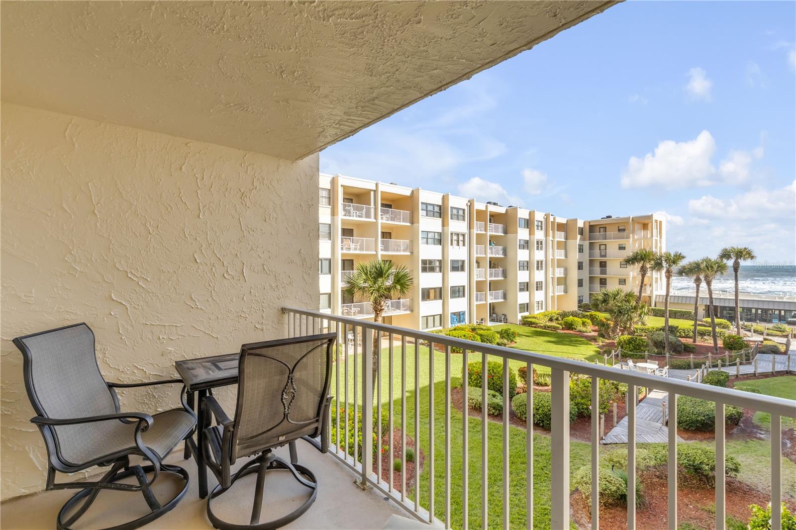 CASTLE REEF CONDO - Residential